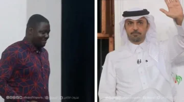 طلب مفاجئ على الهواء.. مذيع برنامج الكاس يطلب من صحفي جزر القمر مغادرة الاستوديو